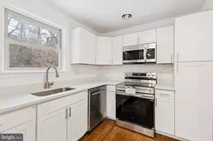 4704 Tamworth Ct, Temple Hills, MD 20748 - Photo 11