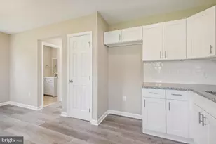 2412 Kenton Pl, Temple Hills, MD 20748 - Photo 9