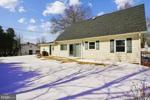 16005 Pennant Ln, Bowie, MD 20716 - Photo 9