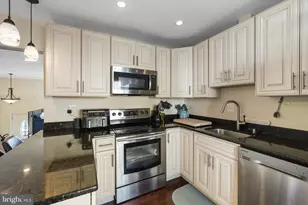 3536 Princess Caroline Ct, District Heights, MD 20747 - Photo 11