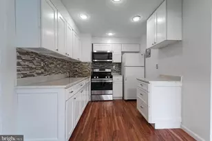 1822 Metzerott Rd, Hyattsville, MD 20783 - Photo 9