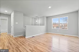 923 57th Pl, Fairmount Heights, MD 20743 - Photo 3