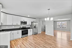 923 57th Pl, Fairmount Heights, MD 20743 - Photo 9