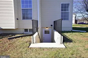 14900 Dennington Dr, Bowie, MD 20721 - Photo 17