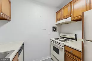 6100 Westchester Park Dr, College Park, MD 20740 - Photo 3
