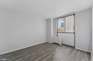 6100 Westchester Park Dr, College Park, MD 20740 - Photo 9