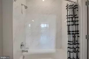 145 Riverhaven Dr, Oxon Hill, MD 20745 - Photo 23