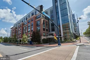 145 Riverhaven Dr, Oxon Hill, MD 20745 - Photo 1