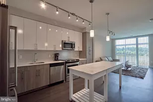 145 Riverhaven Dr, Oxon Hill, MD 20745 - Photo 11