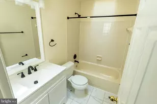 1739 Countrywood Ct, Landover, MD 20785 - Photo 11