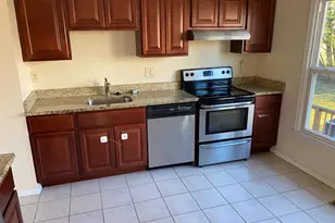 805 Avis Dr, Upper Marlboro, MD 20774 - Photo 9