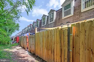 1748 Dutch Village Dr, Landover, MD 20785 - Photo 17