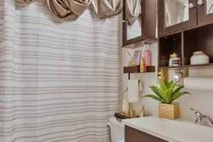 1748 Dutch Village Dr, Landover, MD 20785 - Photo 13