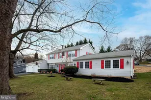 13001 Beechtree Ln, Bowie, MD 20715 - Photo 3