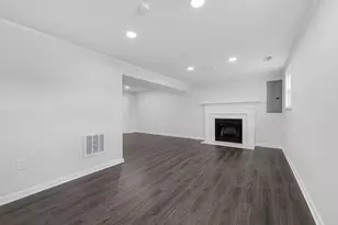 201 Royal Oak Cir, Hyattsville, MD 20785 - Photo 25