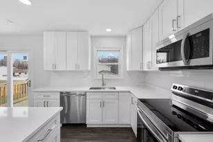 201 Royal Oak Cir, Hyattsville, MD 20785 - Photo 15