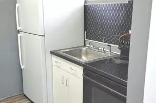 6420 Valley Park Rd, Capitol Heights, MD 20743 - Photo 9