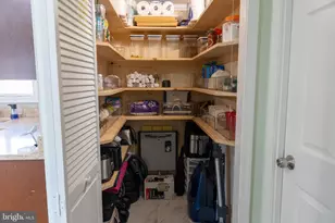 2000 Grovewood, Capitol Heights, MD 20731 - Photo 5