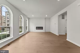 608 Catamaran Wy, National Harbor, MD 20745 - Photo 3