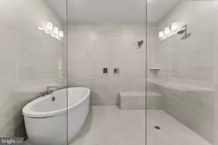 608 Catamaran Wy, National Harbor, MD 20745 - Photo 19