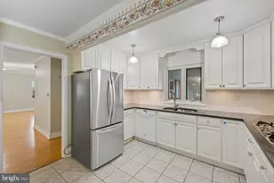 12707 Beaverdale Ln, Bowie, MD 20715 - Photo 15