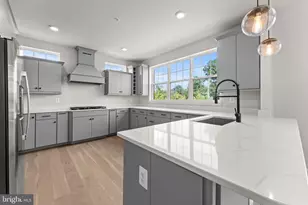 623 Trimaran Wy, Oxon Hill, MD 20745 - Photo 13