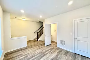 4711 Cherokee St, College Park, MD 20740 - Photo 25