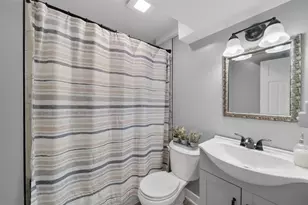 1902 Dana Dr, Hyattsville, MD 20783 - Photo 39