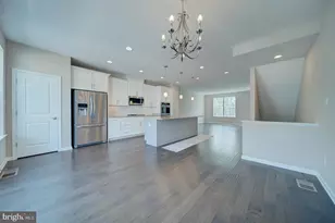 2714 Pinebrook Rd, Landover, MD 20785 - Photo 3