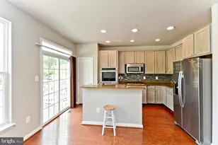 8315 Gibbs Way, Landover, MD 20785 - Photo 13