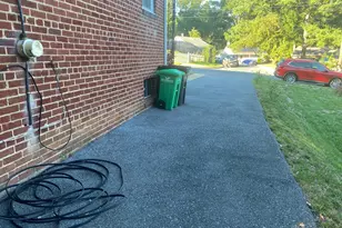 1423 Ruatan St, Hyattsville, MD 20783 - Photo 5