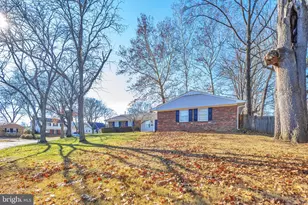 11926 Galaxy Ln, Bowie, MD 20715 - Photo 3