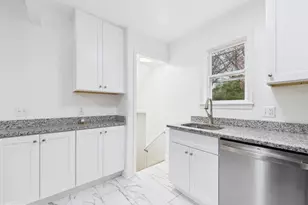 9723 Narragansett Pkwy, College Park, MD 20740 - Photo 15