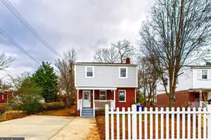 9723 Narragansett Pkwy, College Park, MD 20740 - Photo 1