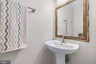 2233 Anvil Ln, Temple Hills, MD 20748 - Photo 11