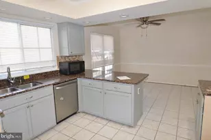 15913 N Thames Ct, Accokeek, MD 20607 - Photo 9