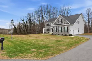 15504 Over Land Ct, Aquasco, MD 20608 - Photo 3