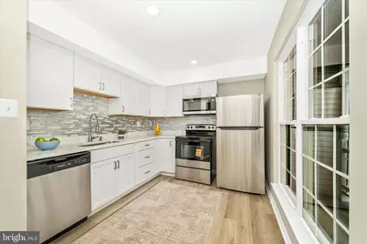 7411 Shady Glen Terrace, Capitol Heights, MD 20743 - Photo 5