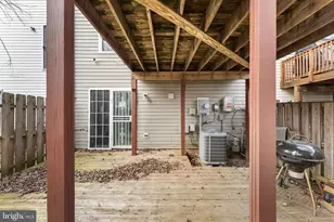 2503 Lemontree Terrace, Springdale, MD 20774 - Photo 9