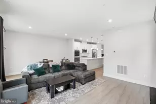 3537 Stella Blue Dr, Hyattsville, MD 20782 - Photo 9