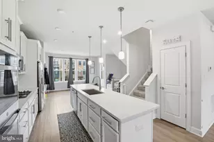 3537 Stella Blue Dr, Hyattsville, MD 20782 - Photo 5