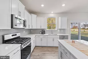 5222 Manor Park Dr, Upper Marlboro, MD 20772 - Photo 7