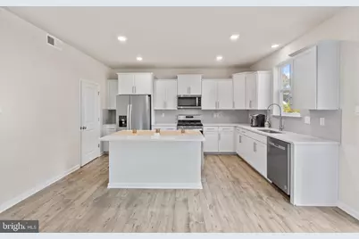 5222 Manor Park Drive, Upper Marlboro, MD 20772 - Photo 5