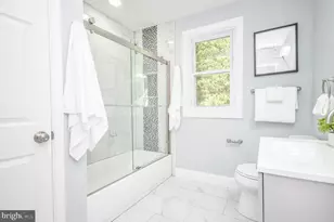 7009 Adelphi Rd, Hyattsville, MD 20782 - Photo 25