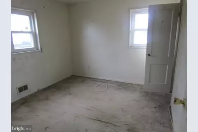 2711 Lakehurst Avenue, Forestville, MD 20747 - Photo 9