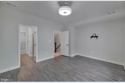 225 Garrett A Morgan Boulevard, Hyattsville, MD 20785 - Photo 25