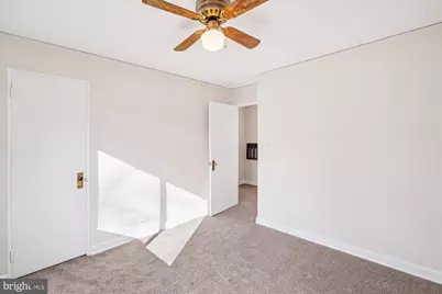 56 Crescent Road, Greenbelt, MD 20770 - Photo 17