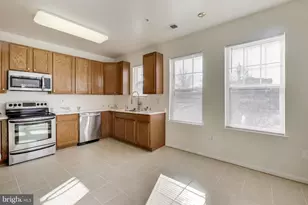 13901 Belle Chasse Blvd, Laurel, MD 20707 - Photo 9