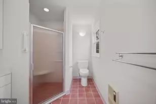 8604 Imperial Dr, Laurel, MD 20708 - Photo 17