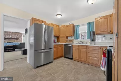 4003 Woodrow Lane, Bowie, MD 20715 - Photo 5